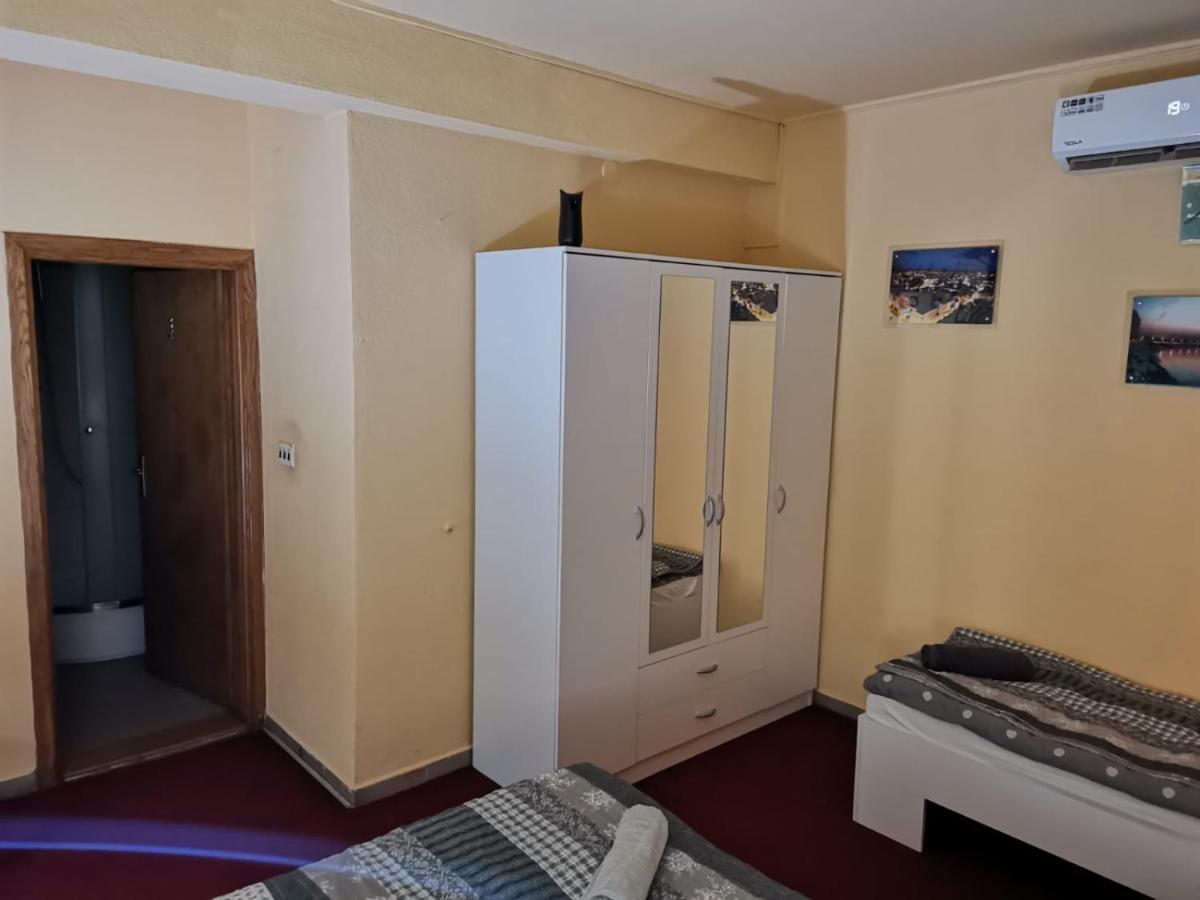 Apartman Nik-Rom بوسانسكا غراديشكا المظهر الخارجي الصورة