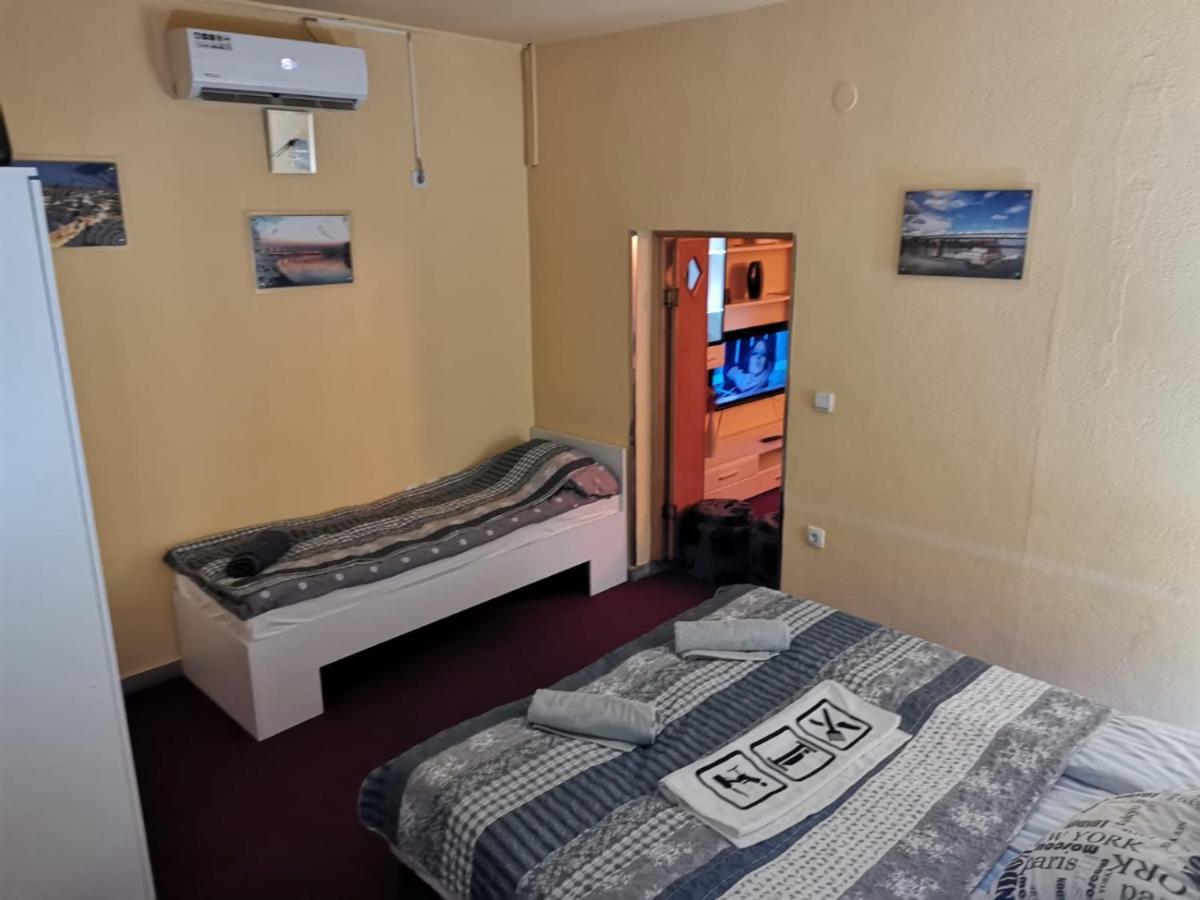 Apartman Nik-Rom بوسانسكا غراديشكا المظهر الخارجي الصورة